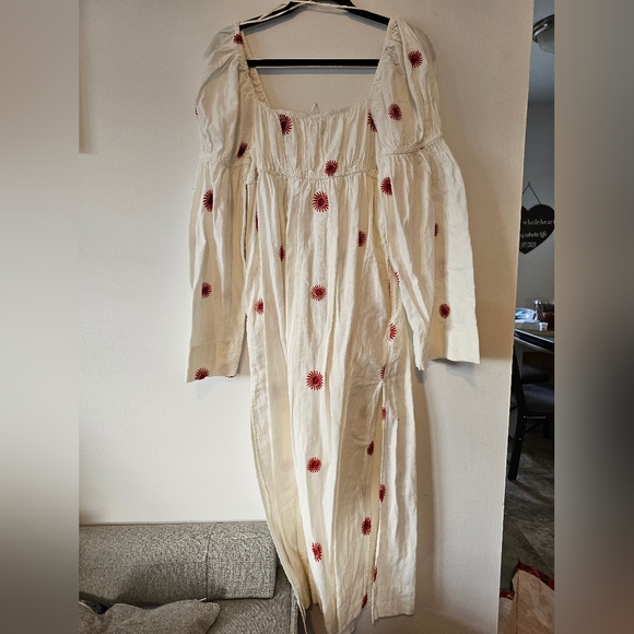 Free people embroidered sun cream Emory midi dress - Picture 6 of 7